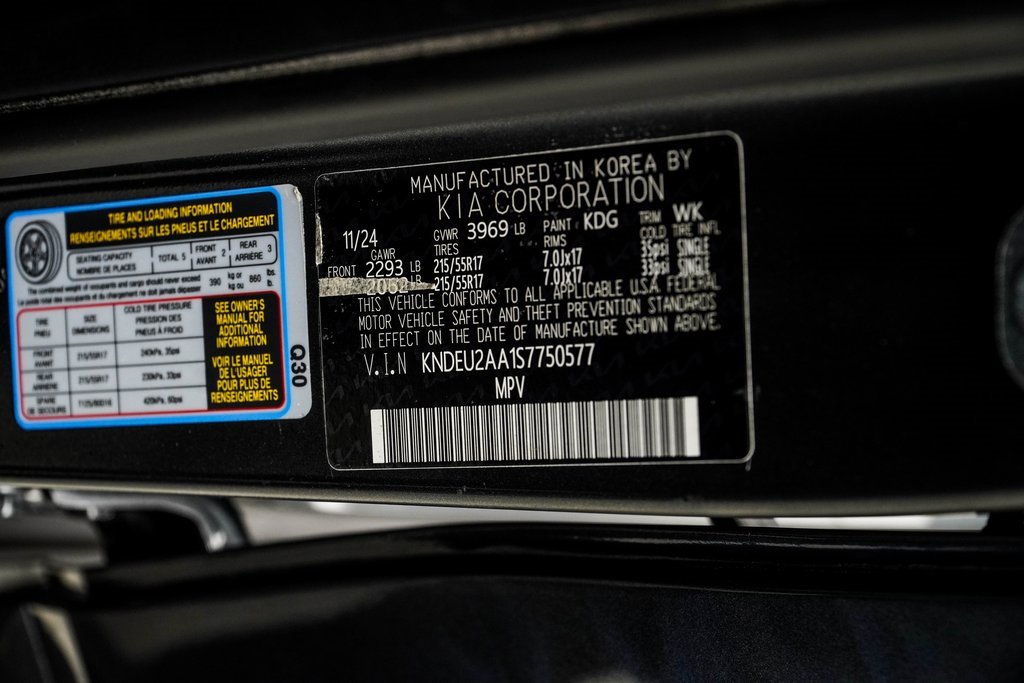 Used 2025 Kia Seltos S image 36