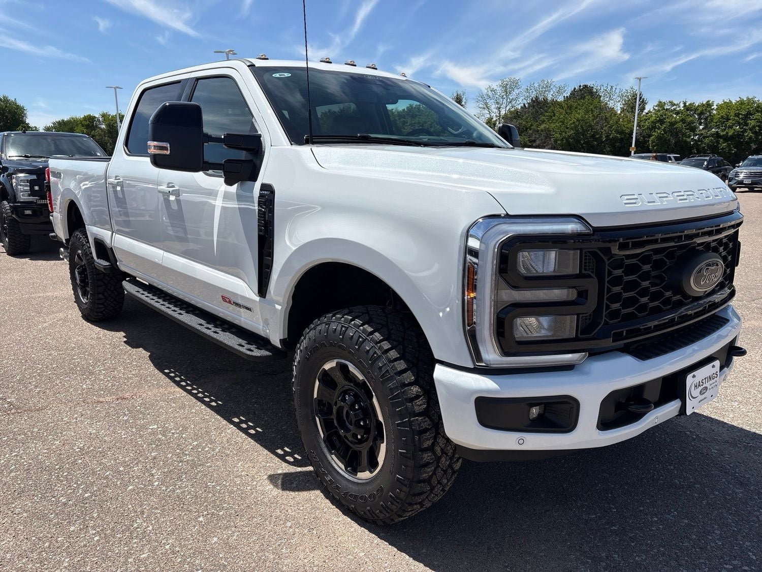 New 2026 Ford F250 4x4 Crew Cab Super Duty image 7