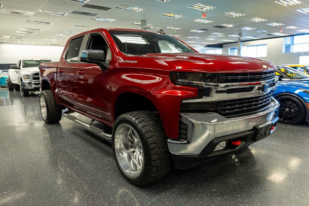 Used 2021 Chevrolet Silverado 1500 LT image 4