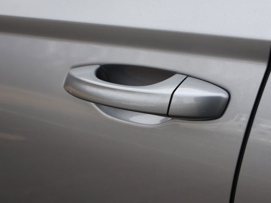 New 2026 Volkswagen Taos S image 20