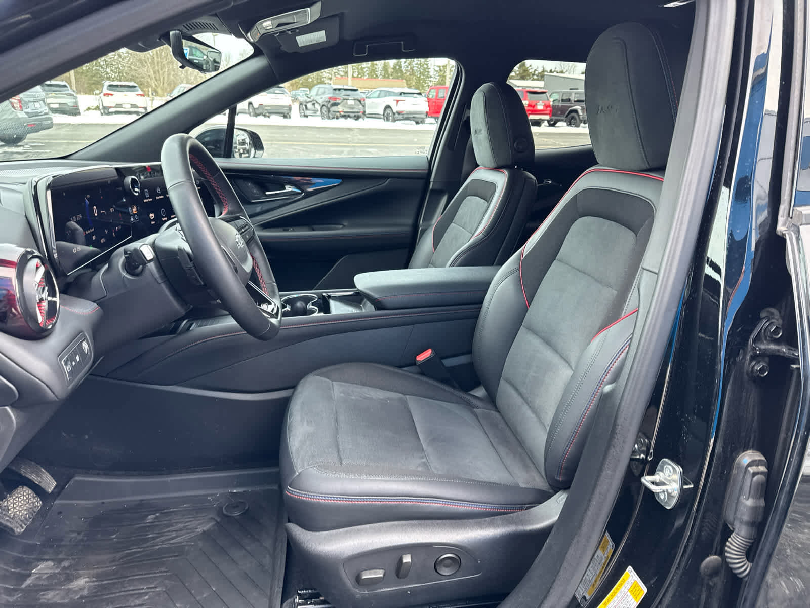 Used 2024 Chevrolet Blazer EV RS image 17