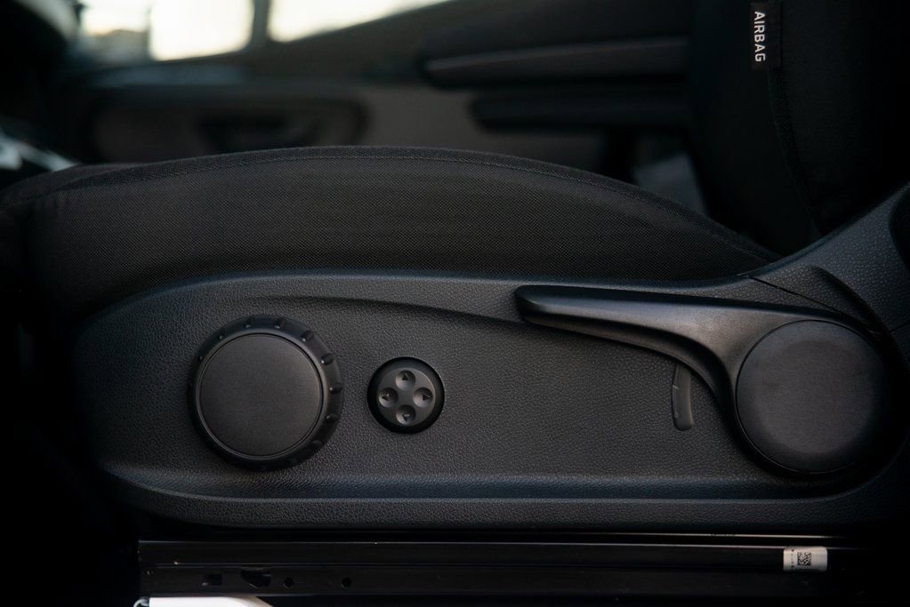 Used 2025 Mercedes-Benz Sprinter 2500 image 26