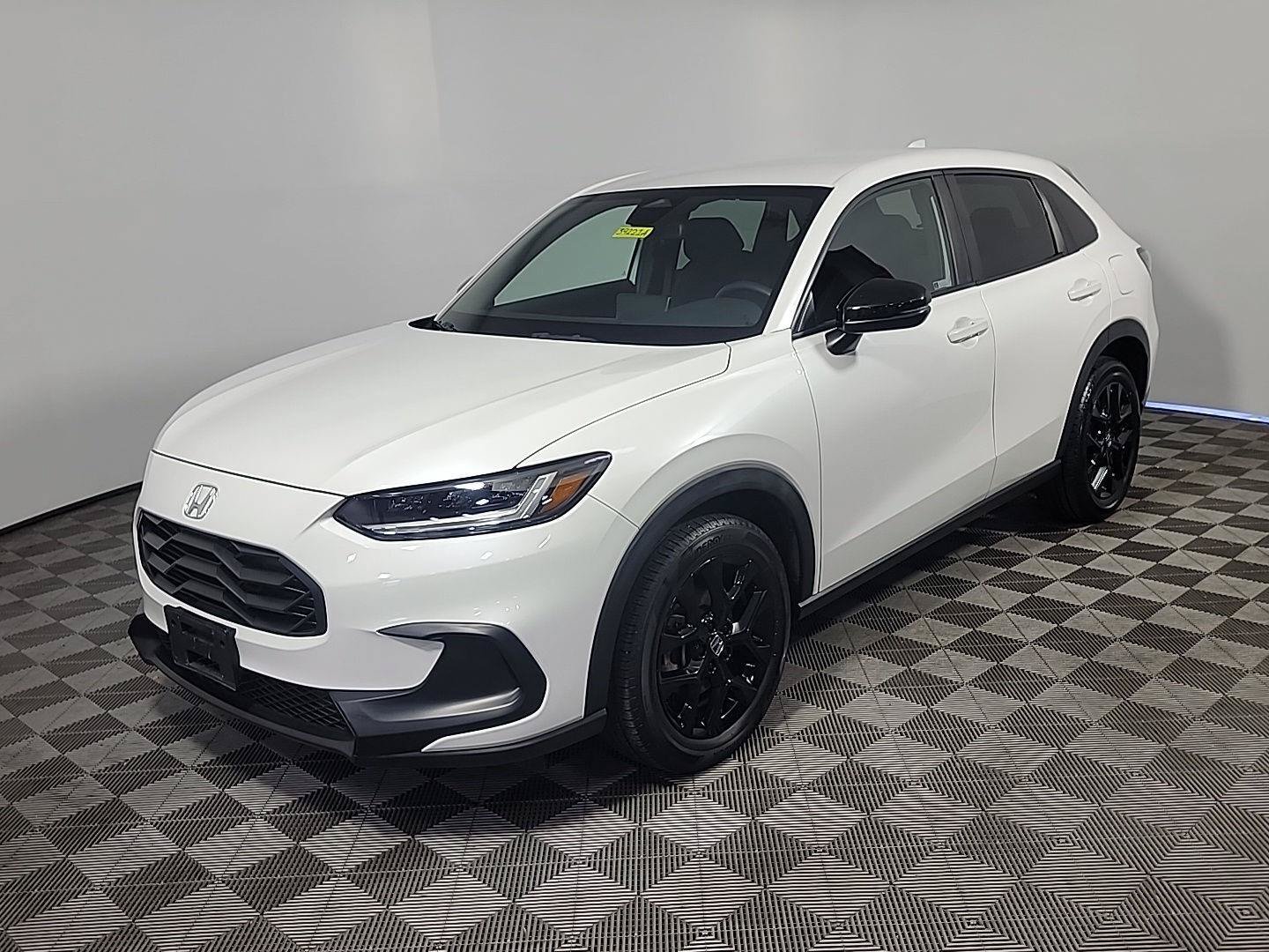 Certified 2024 Honda HR-V Sport image 11