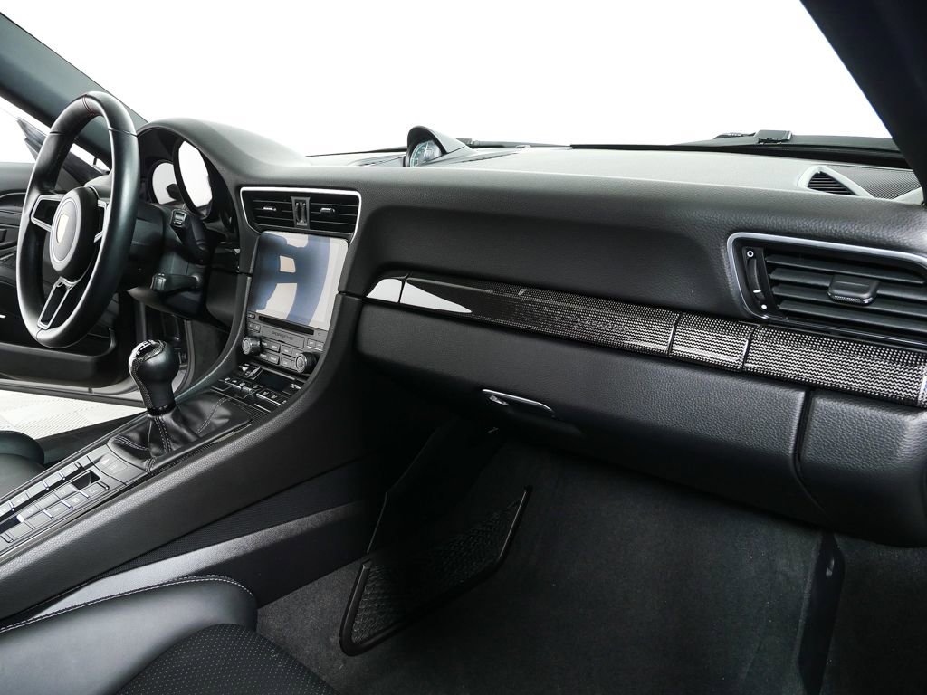 Certified 2019 Porsche 911 Speedster image 21