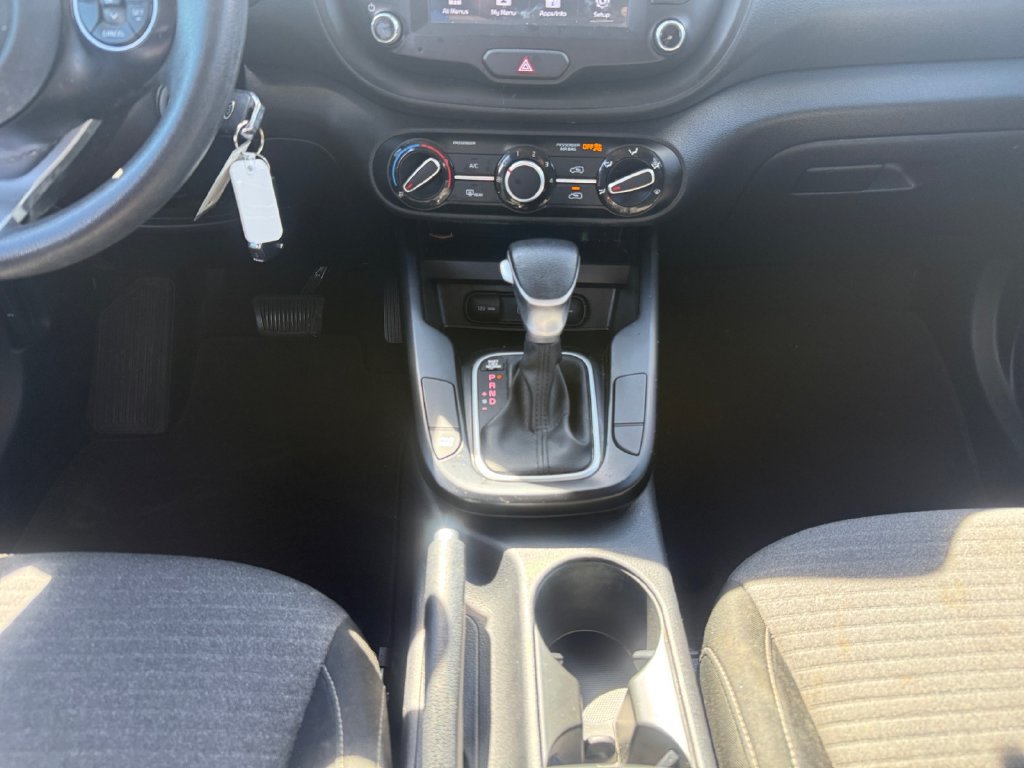 Used 2021 Kia Soul S FWD image 27