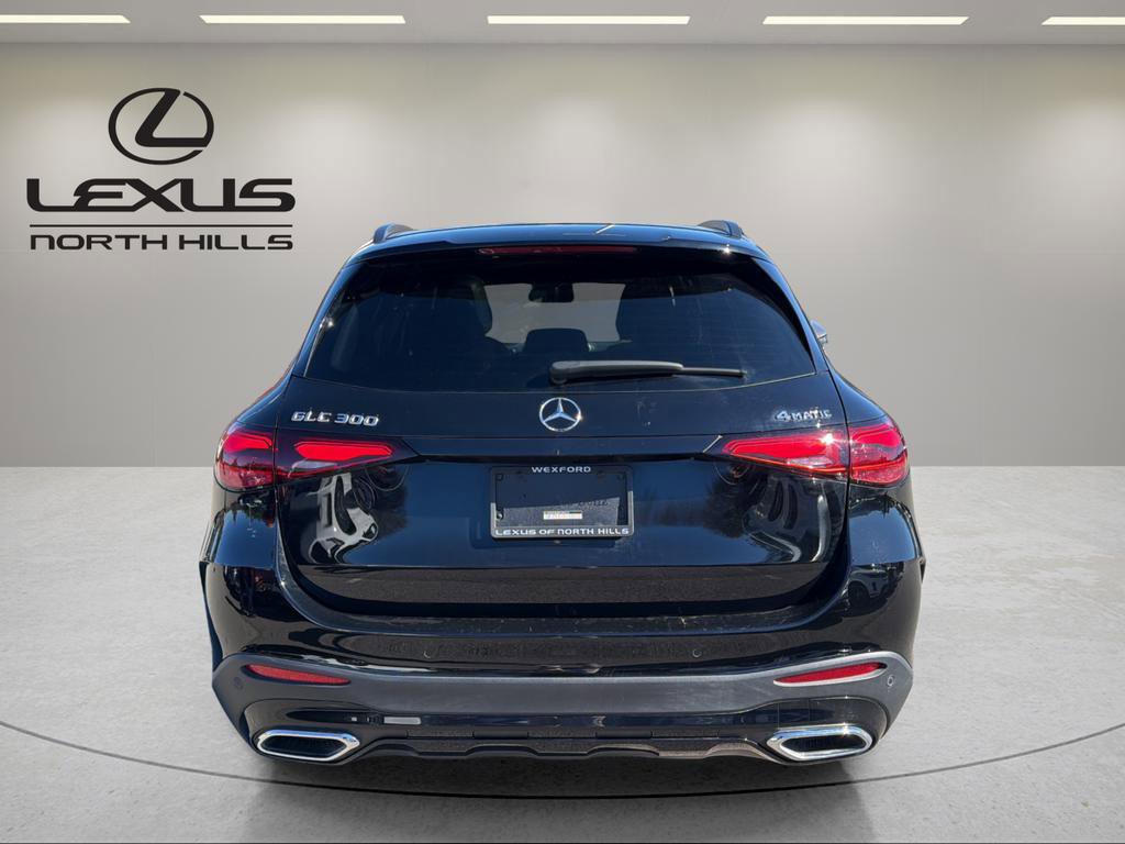 Used 2024 Mercedes-Benz GLC 300 4MATIC image 7