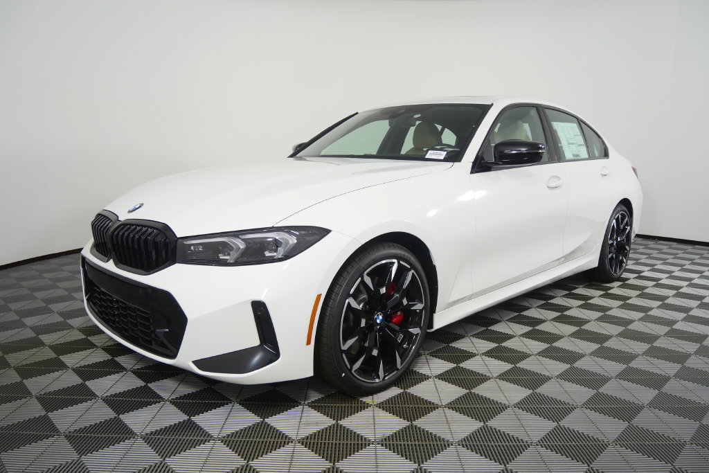 New 2026 BMW 330i Sedan w/ M Sport Package RWD image 8