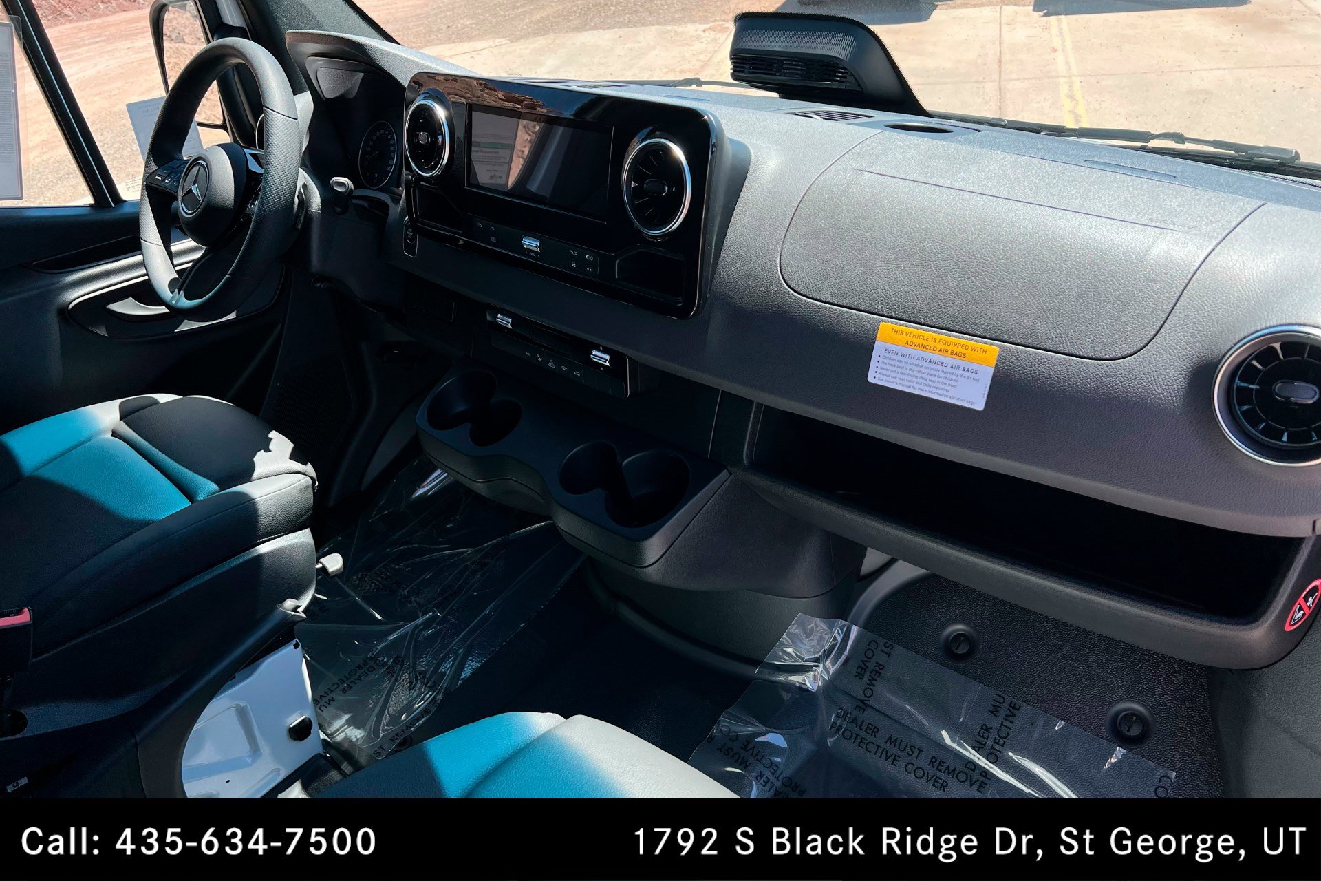 Used 2025 Mercedes-Benz Sprinter 2500 image 21