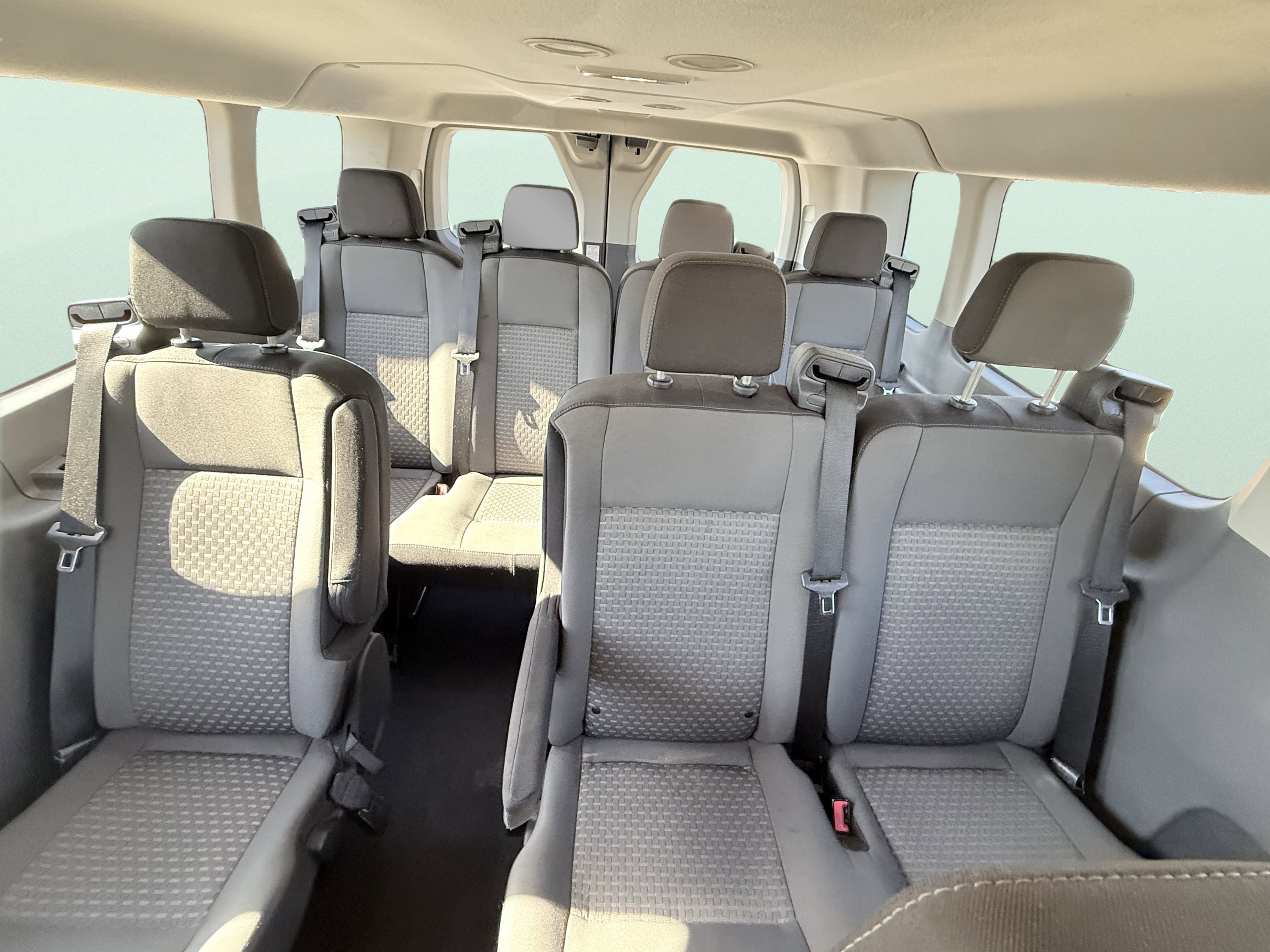 Used 2023 Ford Transit 350 XLT image 30