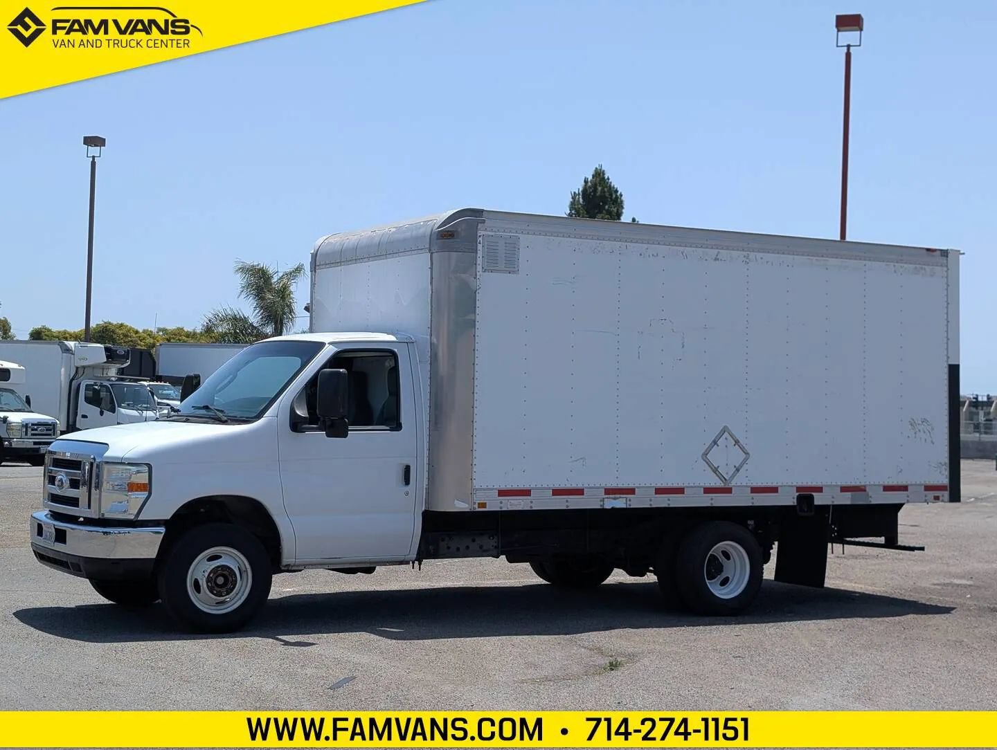 Used 2015 Ford E-450 and Econoline 450 Super Duty w/ Power Windows & Locks Group RWD image 3