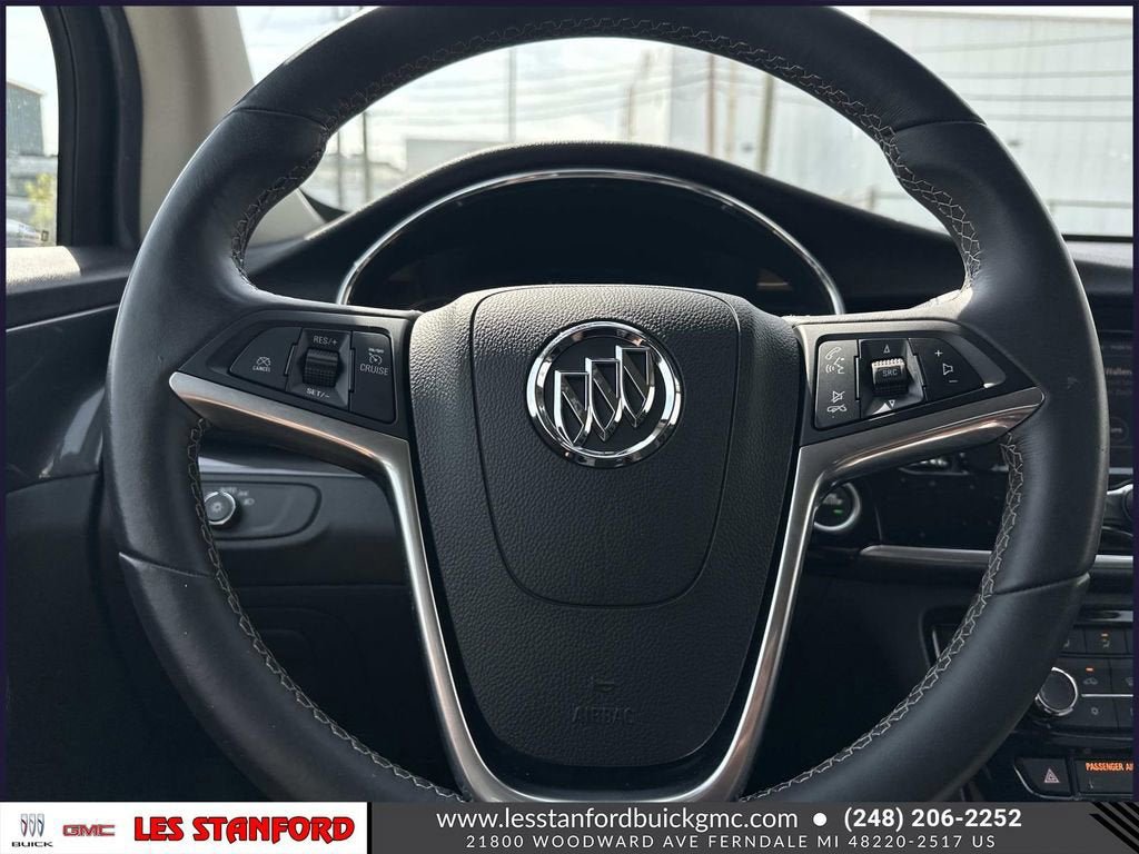 Used 2022 Buick Encore Preferred w/ Safety Package AWD/4WD image 21