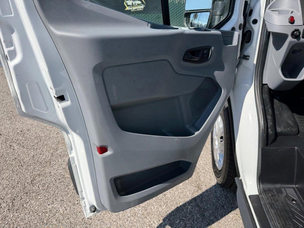 Used 2016 Ford Transit 350 XL image 15
