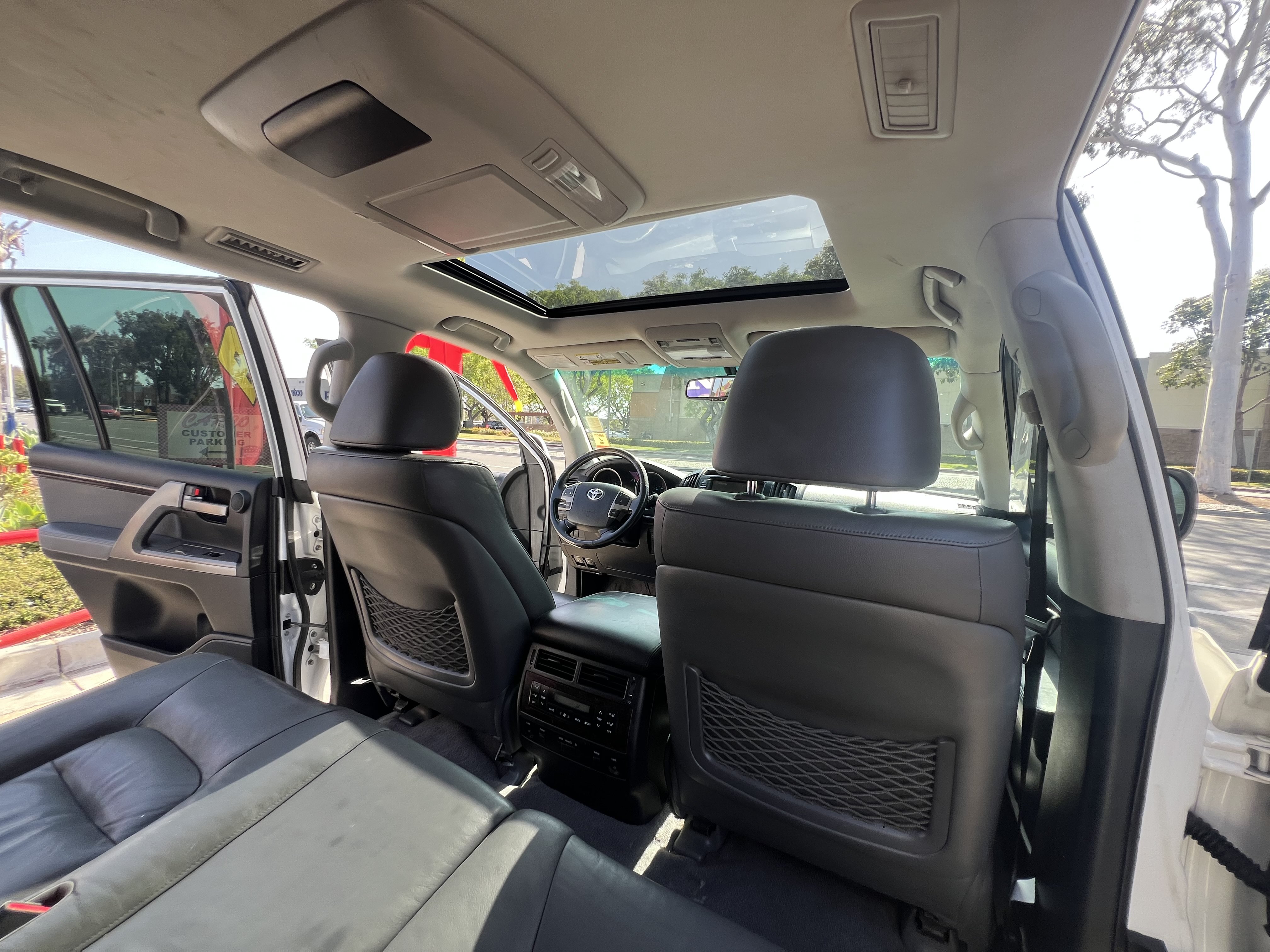 Used 2008 Toyota Land Cruiser AWD/4WD image 39