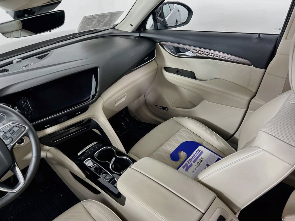 Certified 2023 Buick Envision Avenir AWD/4WD image 24