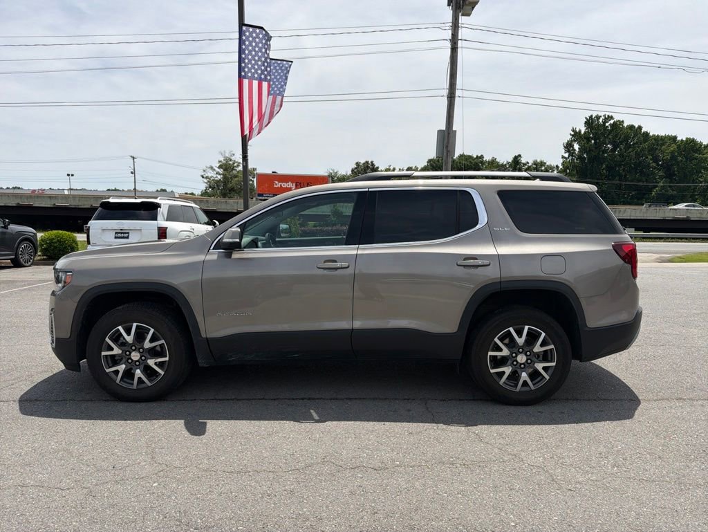 Used 2023 GMC Acadia SLE w/ Driver Convenience Package FWD image 10