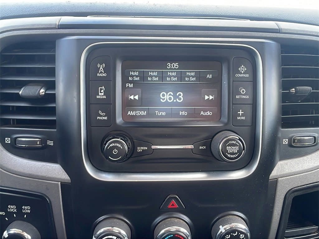 Used 2016 RAM 2500 Tradesman w/ Chrome Appearance Group image 25