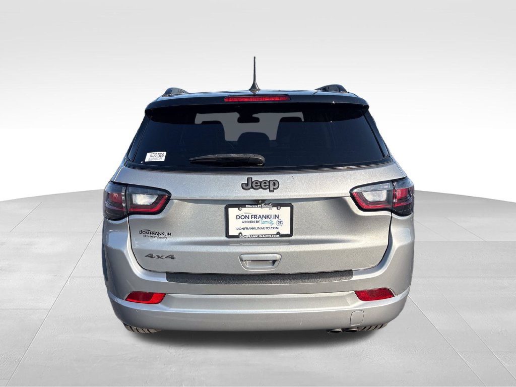 Used 2022 Jeep Compass High Altitude AWD/4WD image 4