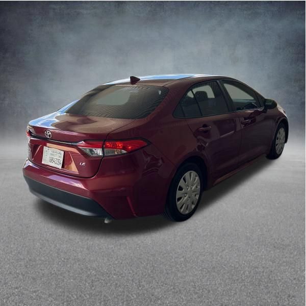 Used 2024 Toyota Corolla LE FWD image 6