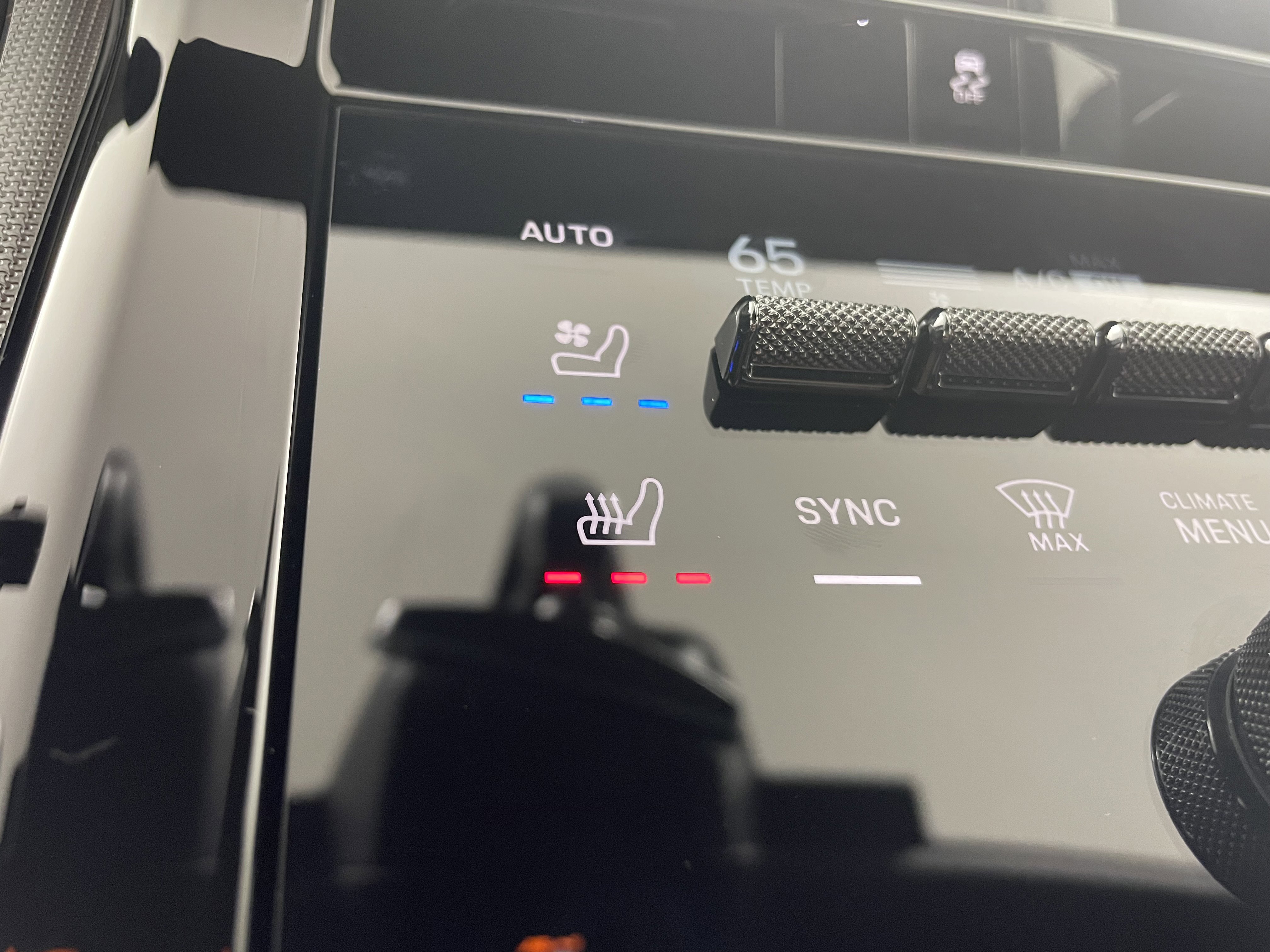 Certified 2026 Porsche Panamera image 23