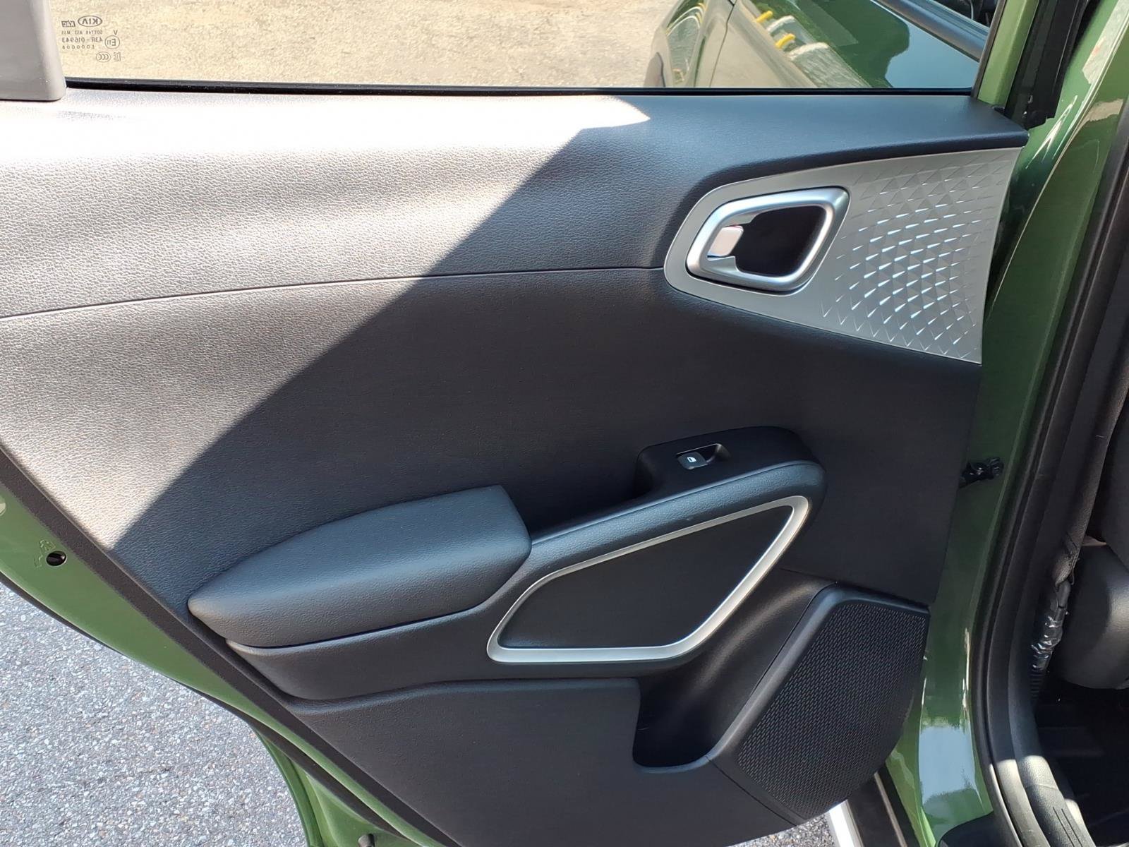 Used 2020 Kia Soul X-Line FWD image 7
