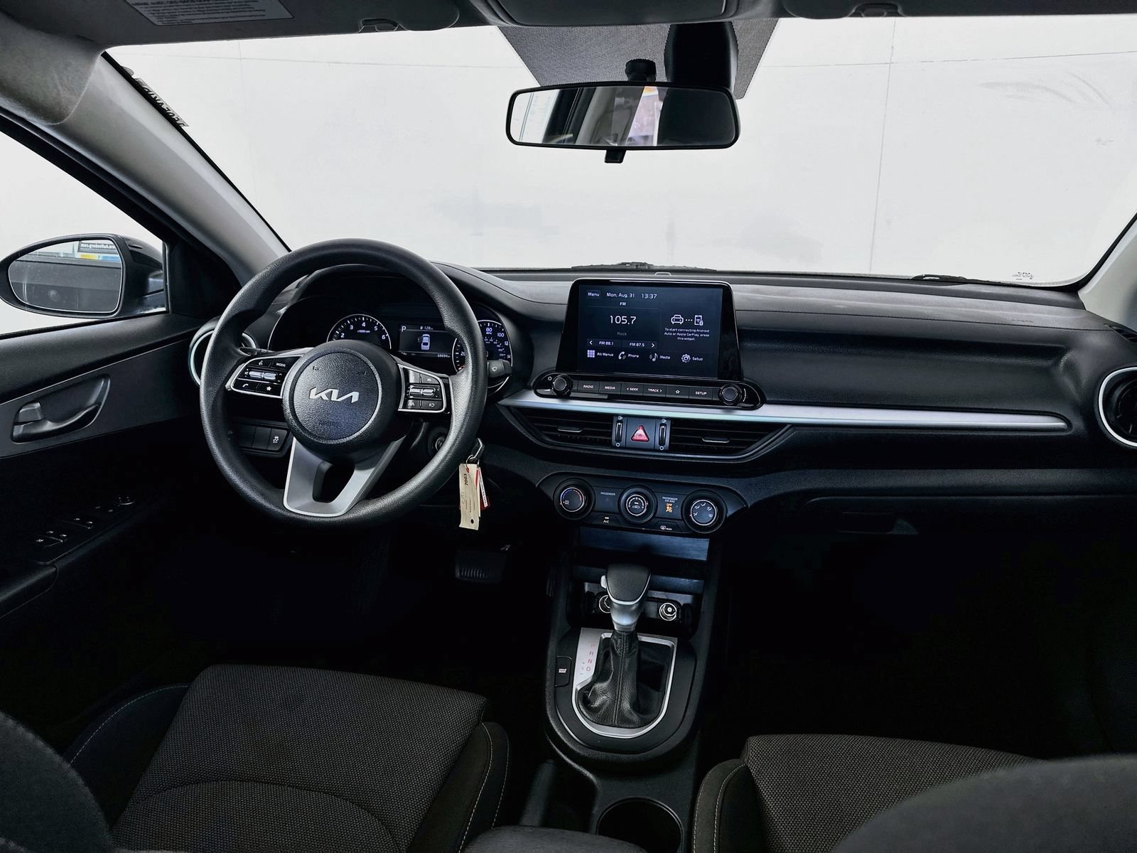 Used 2022 Kia Forte LXS FWD image 21