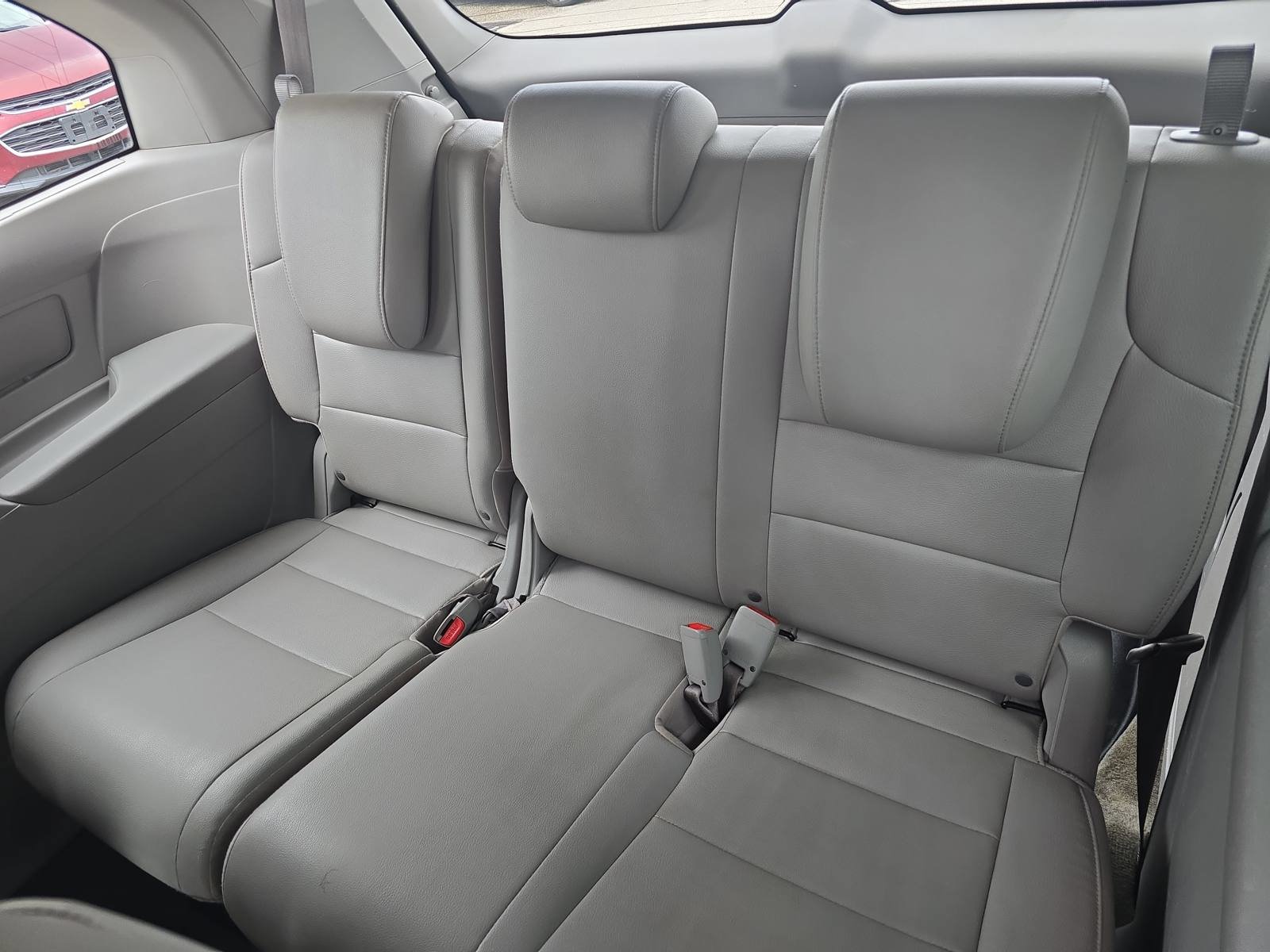 Used 2014 Honda Odyssey EX-L image 16