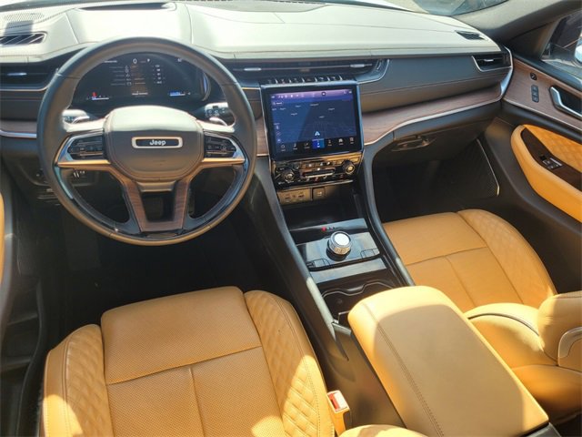 Used 2023 Jeep Grand Cherokee L Summit w/ Advanced Protech Group IV image 9