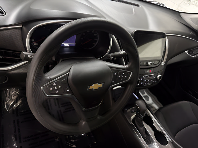 Used 2021 Chevrolet Malibu LT FWD image 18