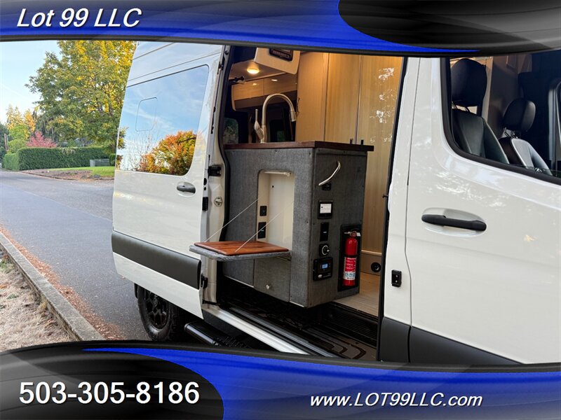 Used 2020 Mercedes-Benz Sprinter 2500 image 9