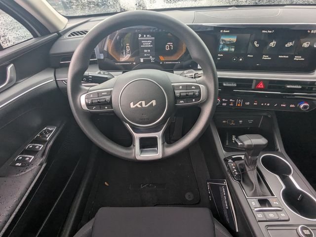 New 2026 Kia K5 LXS FWD image 16