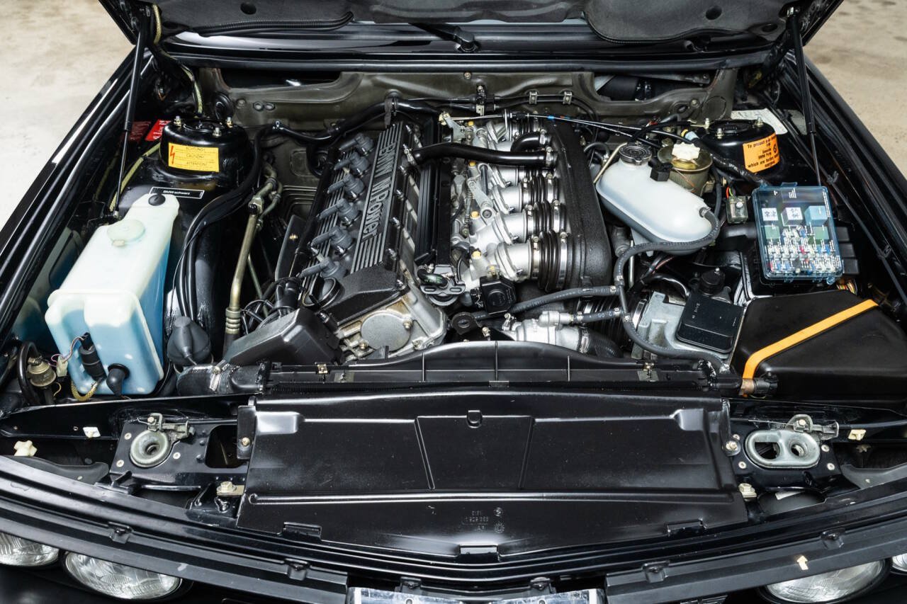 Used 1988 BMW M5 RWD image 75