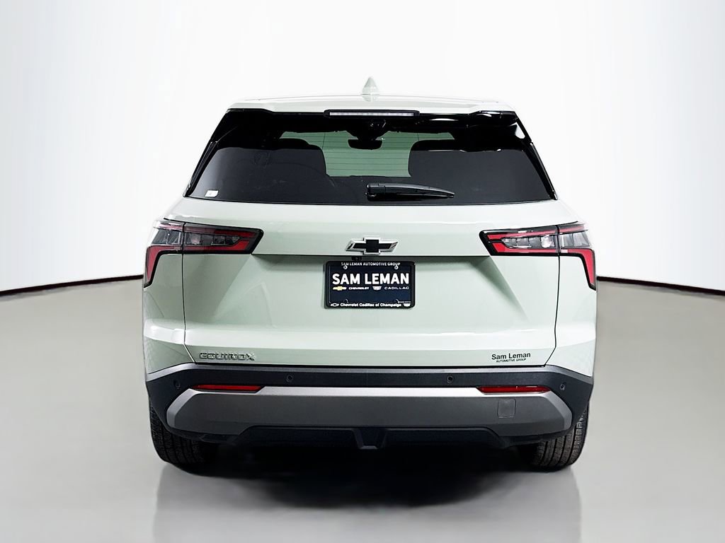 New 2026 Chevrolet Equinox LT w/ Safety and Technology Package image 6
