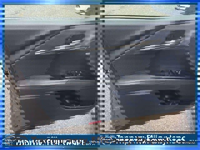 Used 2025 Toyota Camry SE image 16