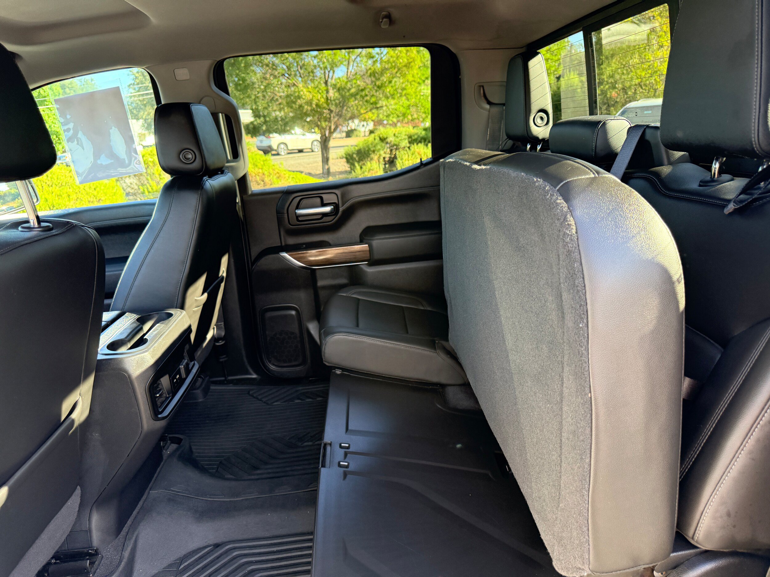 Used 2020 Chevrolet Silverado 1500 LT Trail Boss AWD/4WD image 13