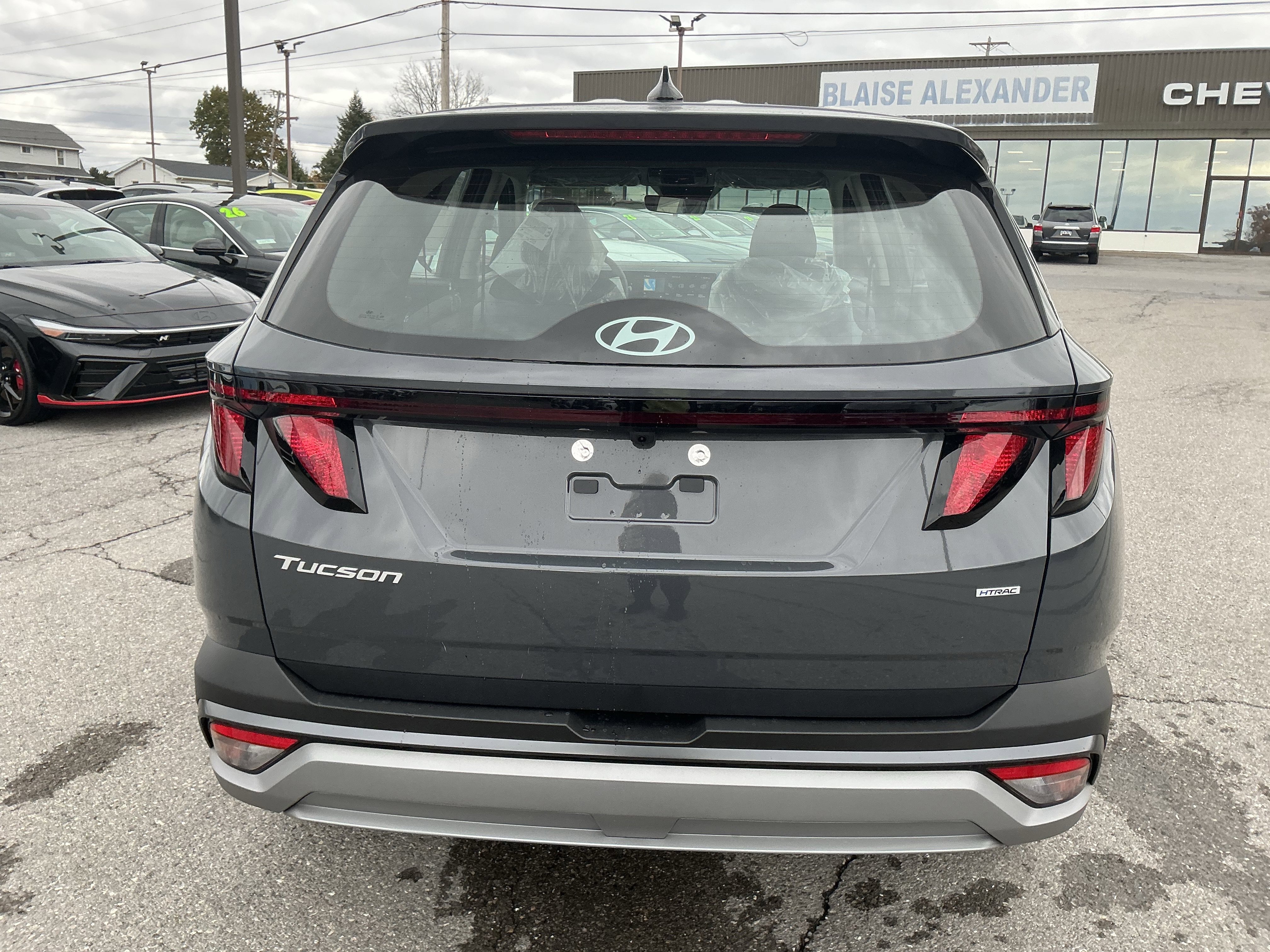 New 2026 Hyundai Tucson SE image 4