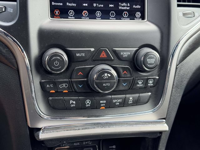 Used 2018 Jeep Grand Cherokee Laredo AWD/4WD image 21
