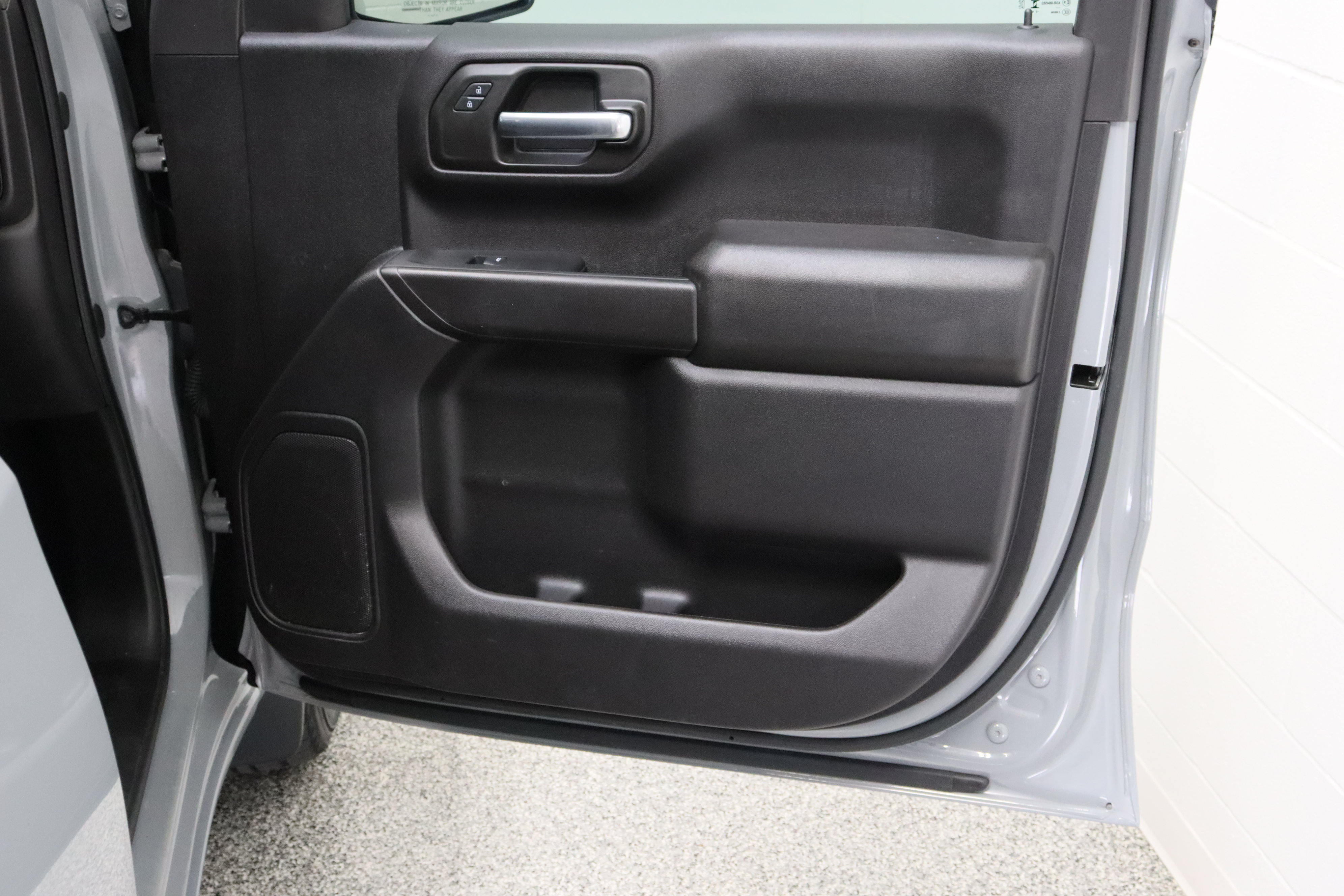 Used 2024 Chevrolet Silverado 1500 Custom RWD image 34