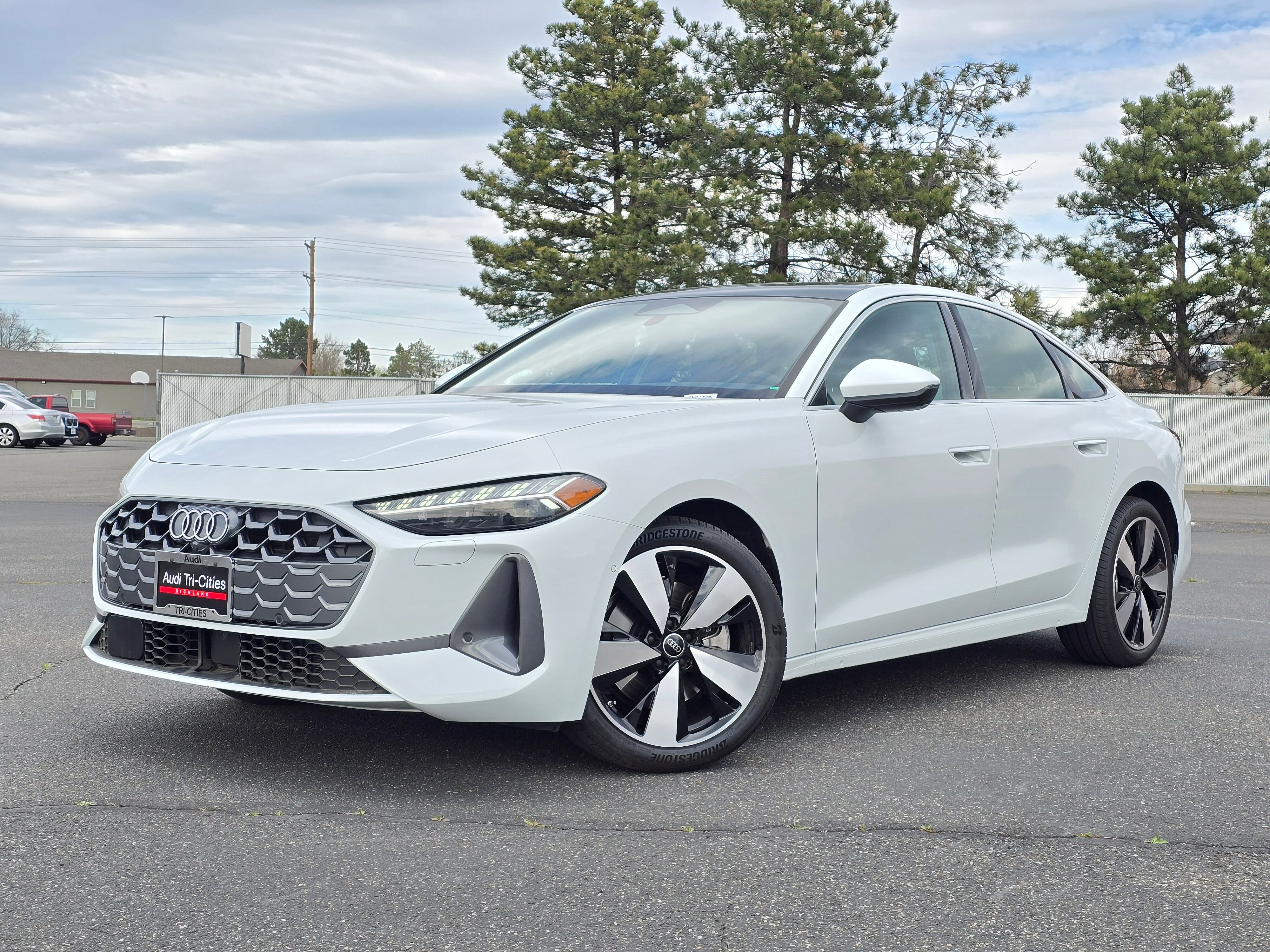 Certified 2025 Audi A5 2.0T Premium Plus w/ Premium Plus AWD/4WD image 32