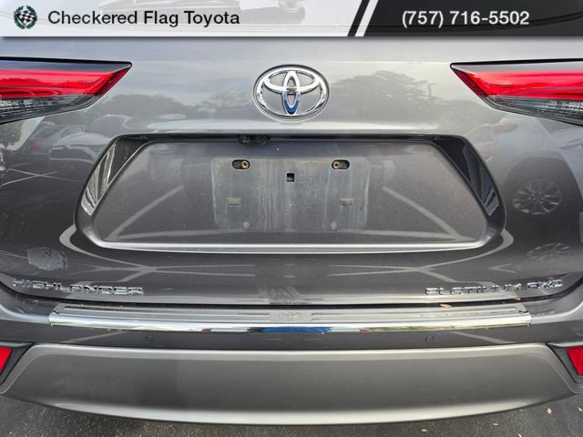 Used 2022 Toyota Highlander Platinum image 7