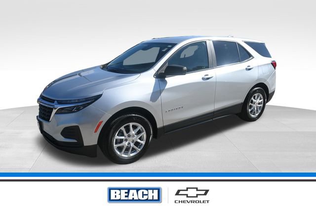 Used 2022 Chevrolet Equinox LS w/ LS Convenience Package