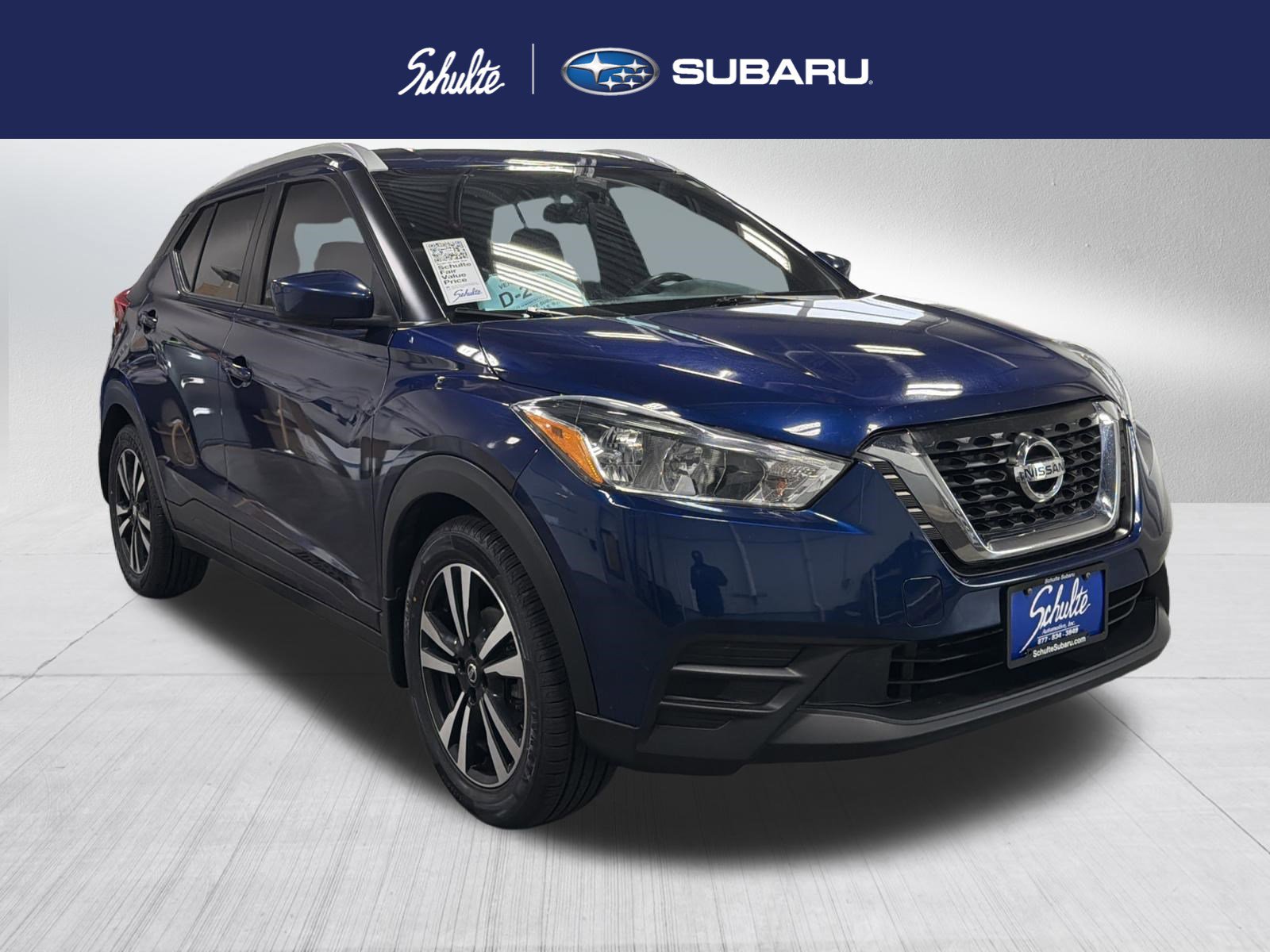 Used 2019 Nissan Kicks SV FWD image 1