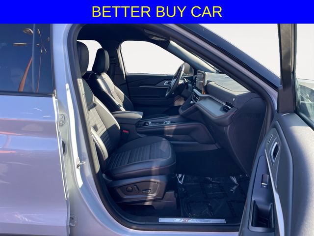 New 2026 Ford Explorer ST-Line w/ ST-Line Street Pack AWD/4WD image 15