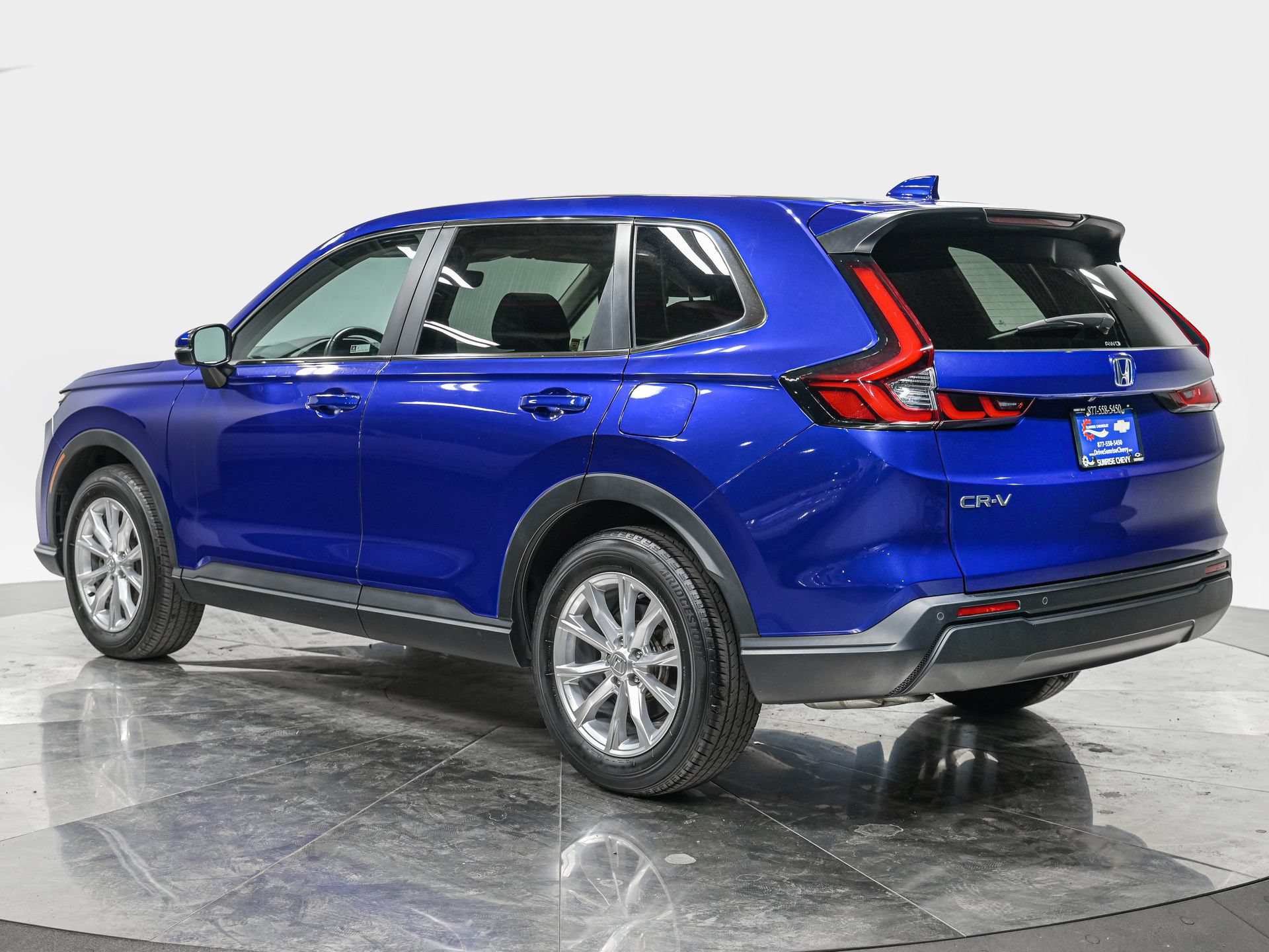 Used 2024 Honda CR-V EX-L image 4
