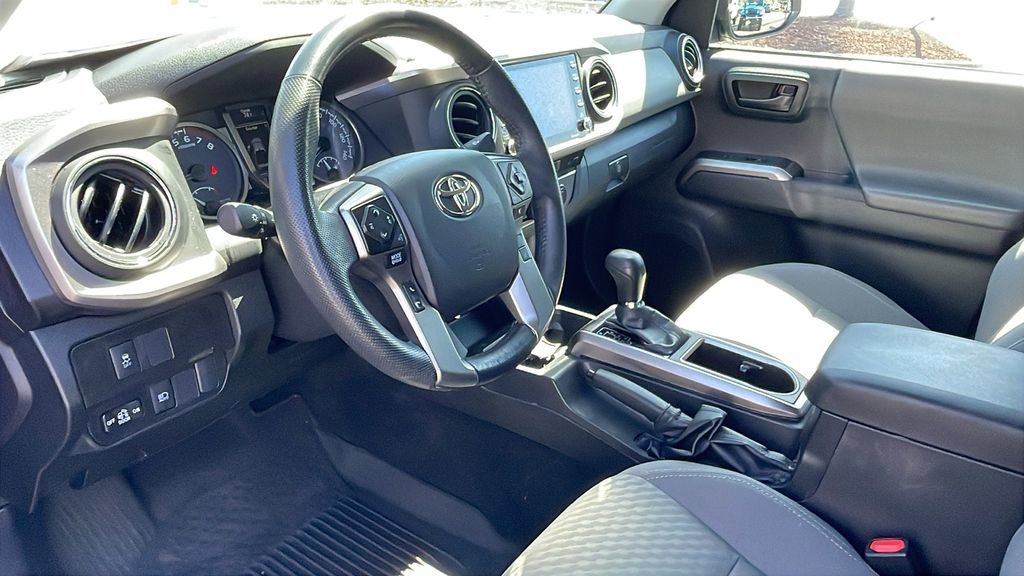 Certified 2022 Toyota Tacoma SR5 RWD image 10
