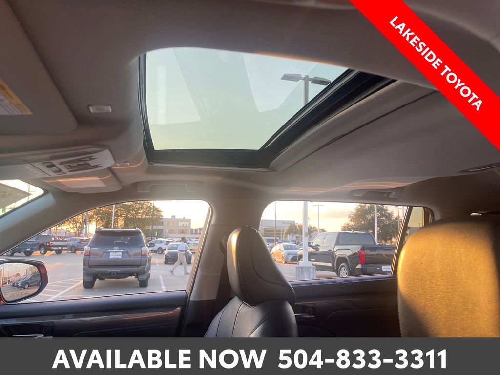 Certified 2025 Toyota Highlander Limited image 24