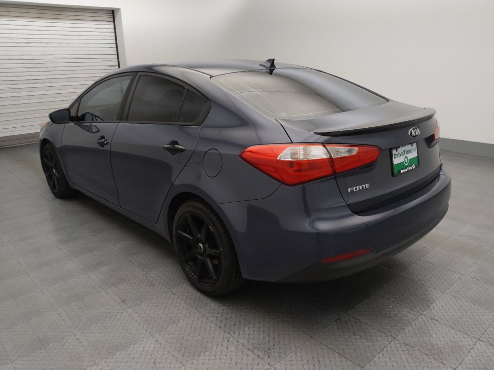 Used 2016 Kia Forte LX w/ LX Popular Plus Package FWD image 5