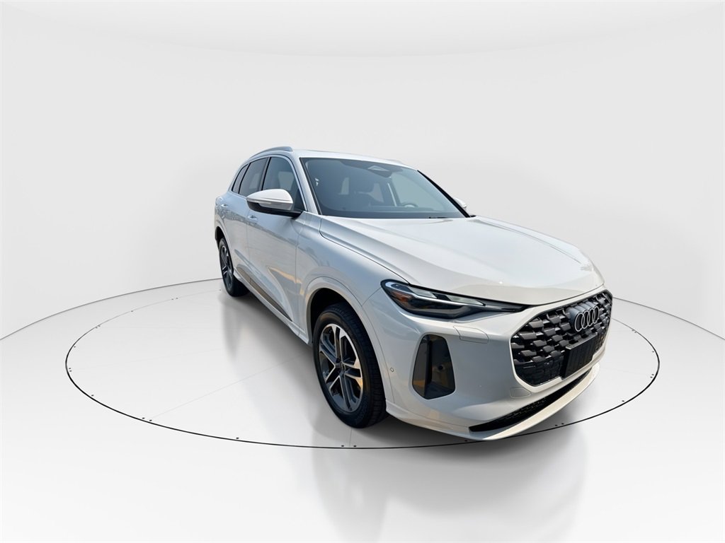 New 2025 Audi Q5 Premium image 2