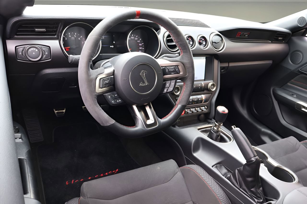 Used 2018 Ford Mustang Shelby GT350R w/ GT350R Equipment Group 920A image 12