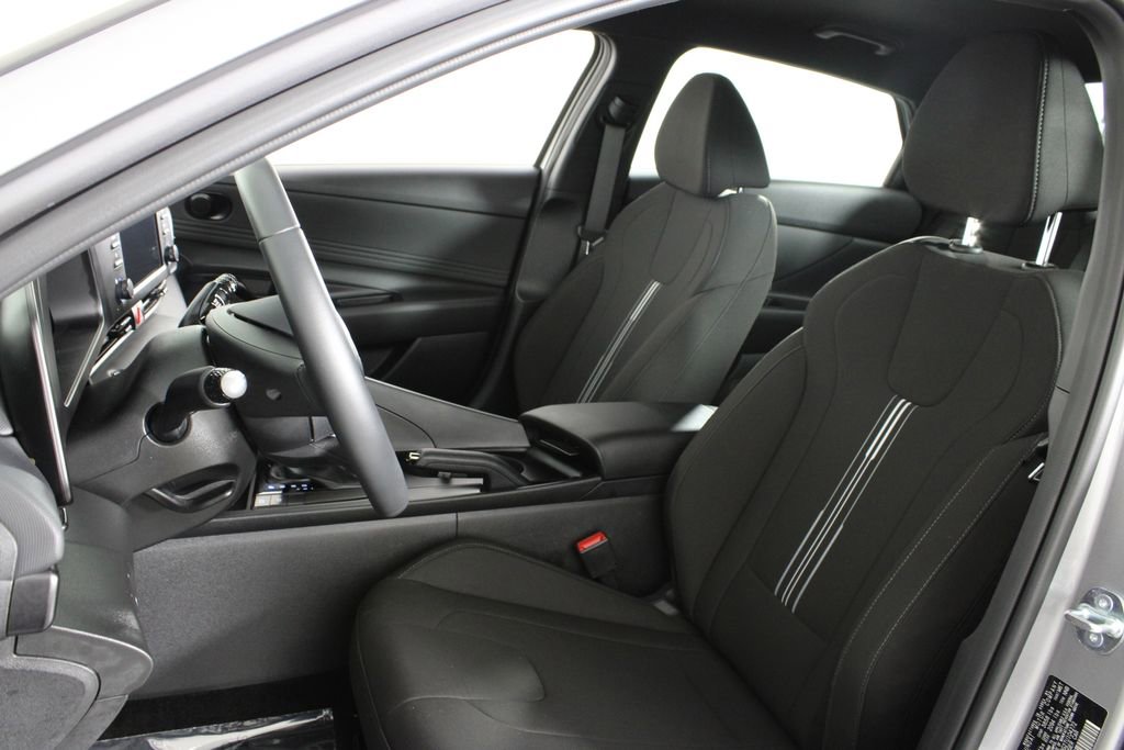 Used 2026 Hyundai Elantra Sport image 19