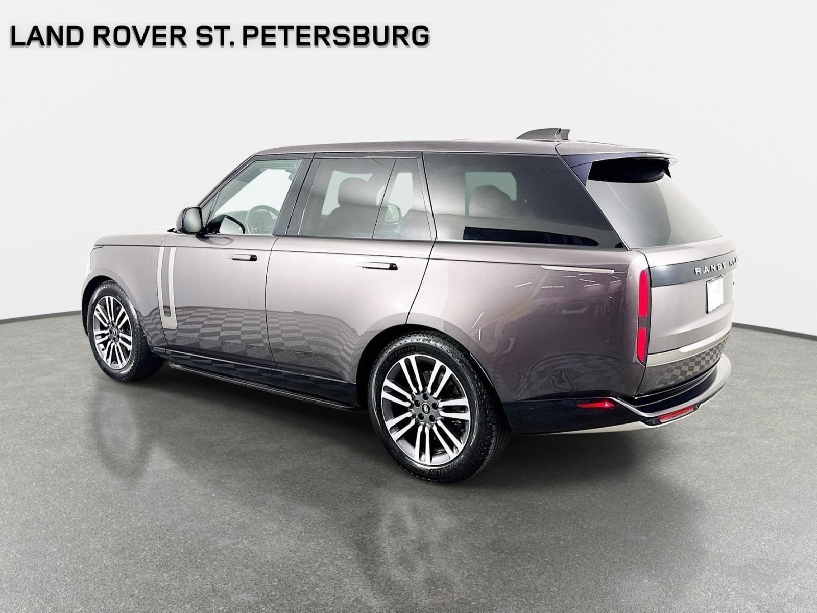 Used 2023 Land Rover Range Rover SE AWD/4WD image 7
